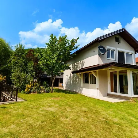 Vikendica Gorica-jablanicko Jezero