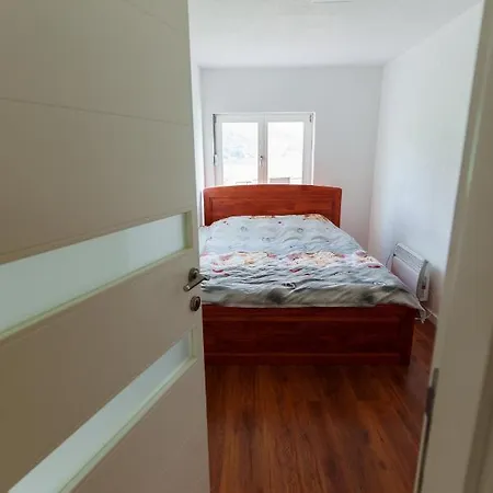 Vikendica Gorica-jablanicko Jezero Vila *