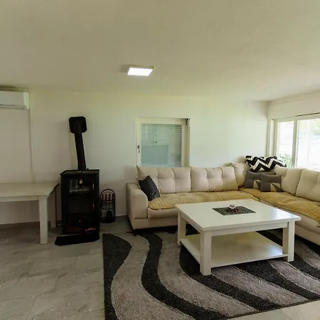 Villa Vikendica Gorica-jablanicko Jezero *