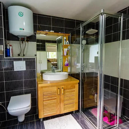 Vikendica Gorica-jablanicko Jezero Konjic