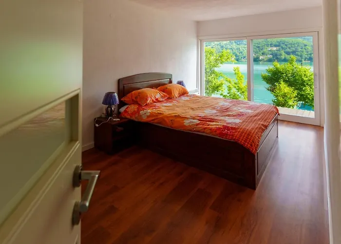 Vikendica Gorica-jablanicko Jezero Willa