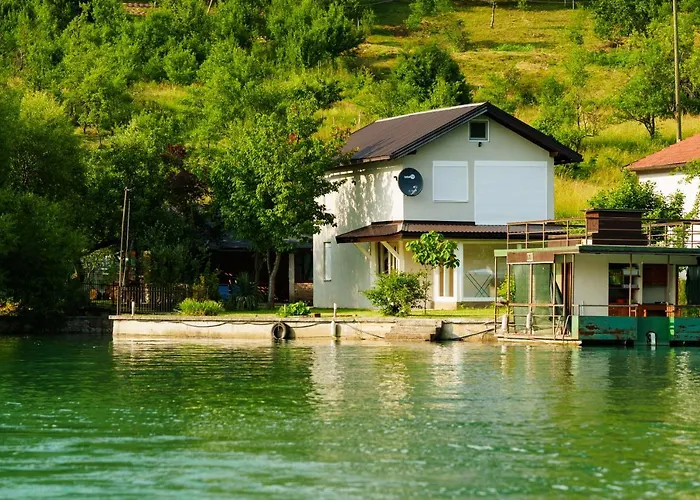 Vikendica Gorica-jablanicko Jezero Willa Konjic